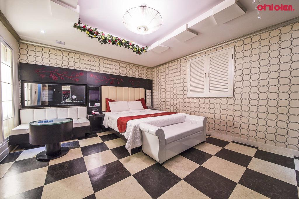 Ivy Hotel Ansan Zewnętrze zdjęcie