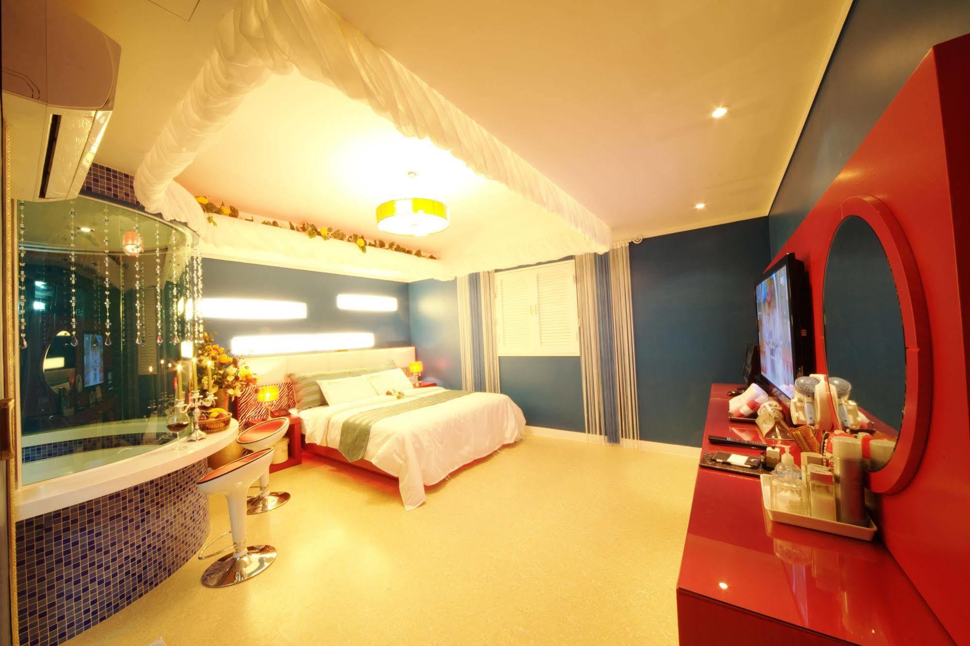 Ivy Hotel Ansan Zewnętrze zdjęcie